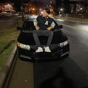 Meet your Posher, Cesar